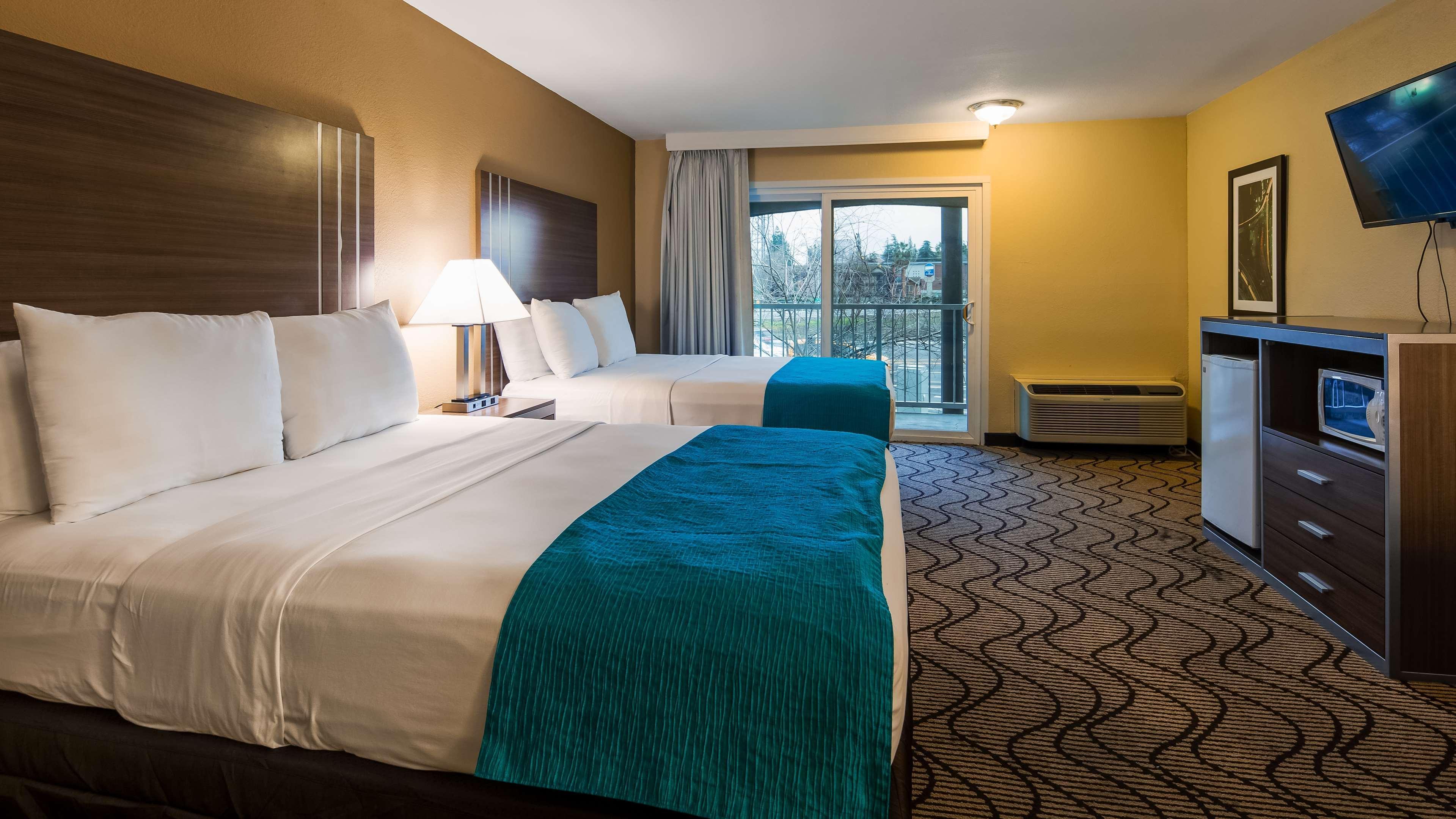 Comfort Inn & Suites Harrisburg-Hershey North Exteriör bild