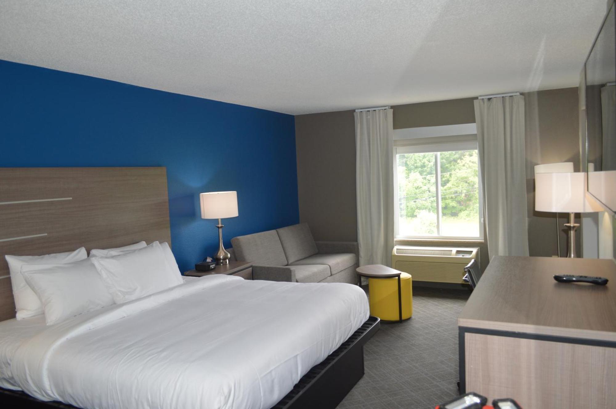 Comfort Inn & Suites Harrisburg-Hershey North Exteriör bild