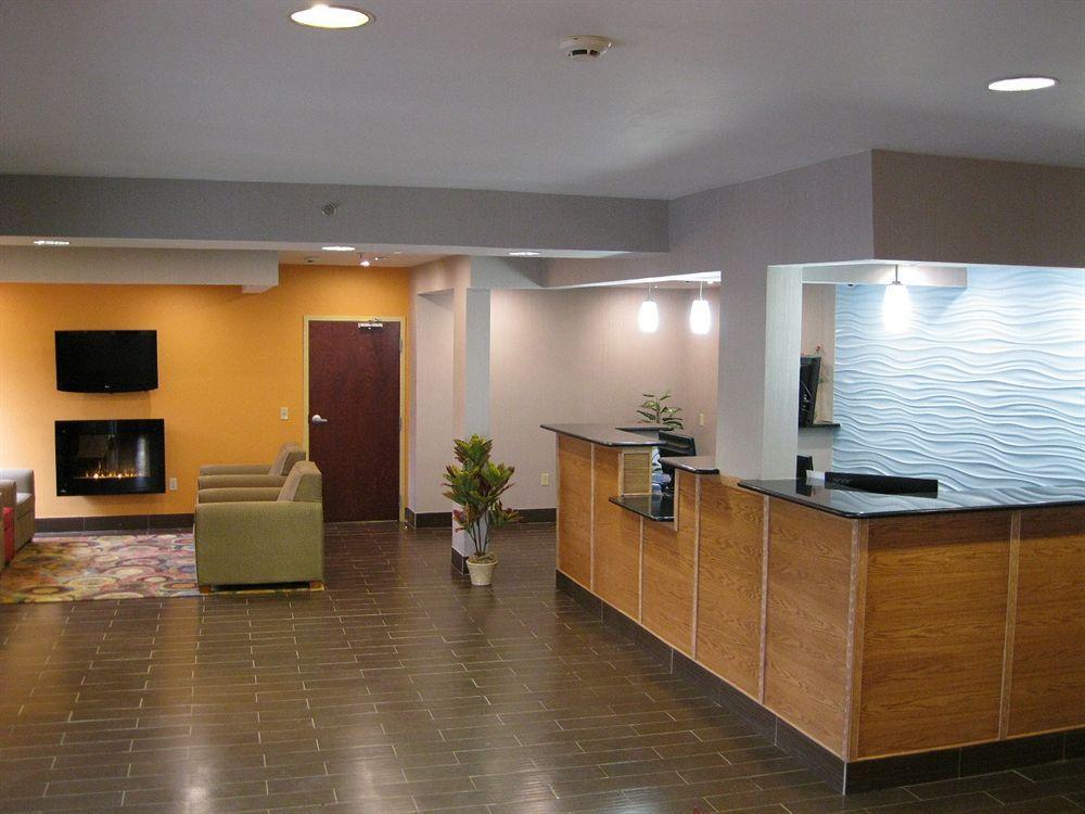 Comfort Inn & Suites Harrisburg-Hershey North Exteriör bild