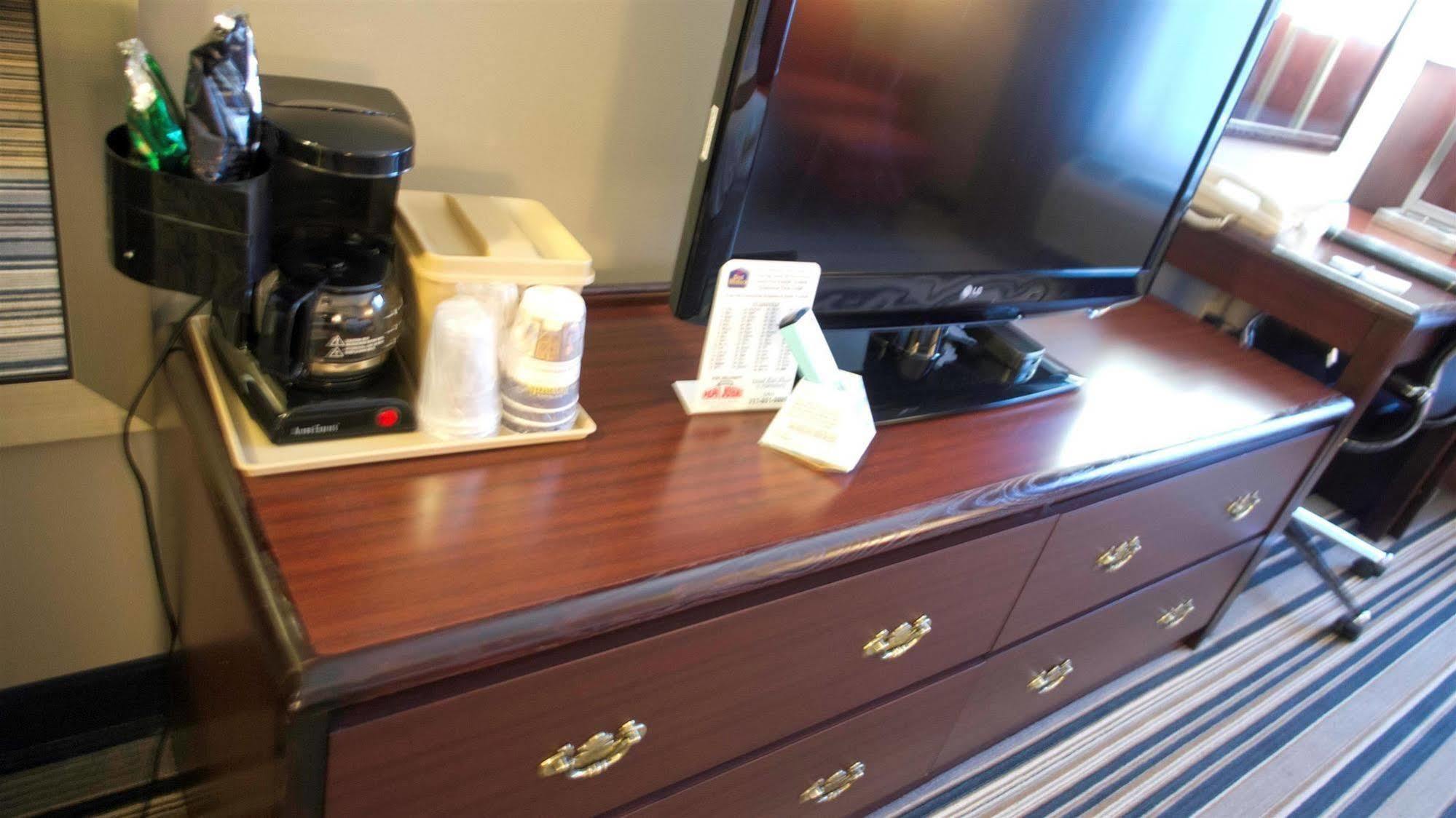Comfort Inn & Suites Harrisburg-Hershey North Exteriör bild