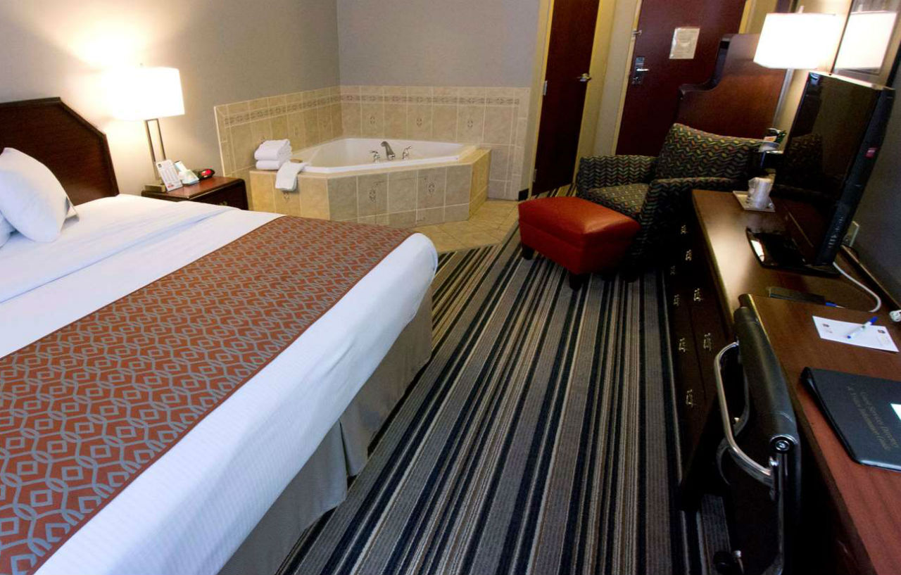 Comfort Inn & Suites Harrisburg-Hershey North Exteriör bild